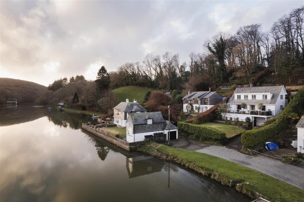 BR-46 estuary view of house.jpg
