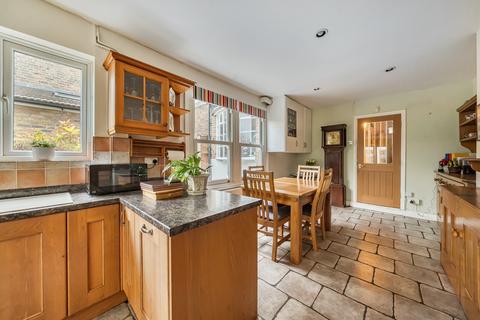 4 bedroom semi-detached house for sale, Norbiton Avenue, Kingston Upon Thames, KT1