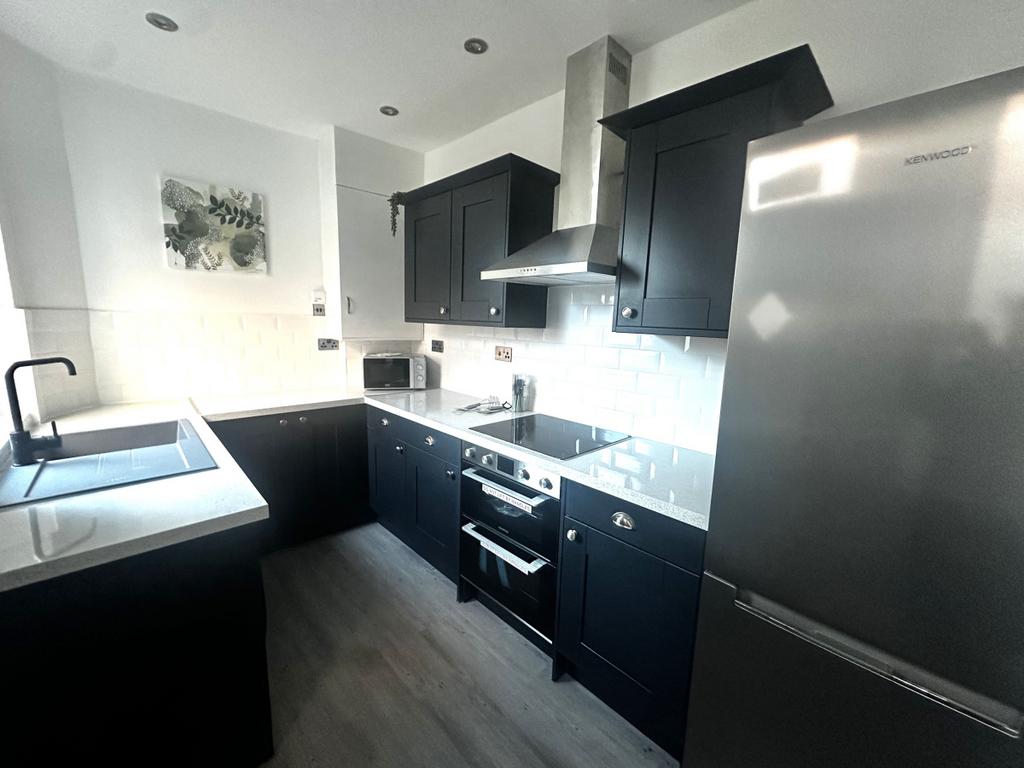 Stunning Room Shares - 6 Alert Street