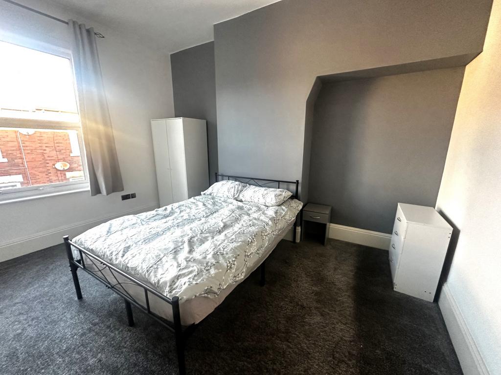 Stunning Room Shares - 6 Alert Street