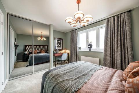 1 bedroom flat for sale, Meadowview Road, Raynes Park SW20