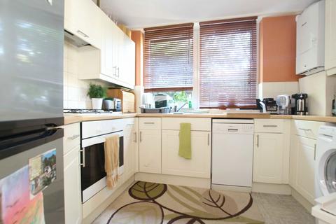 2 bedroom flat to rent, Churchfield Road, London W13