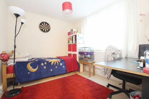 2 bedroom flat to rent, Churchfield Road, London W13