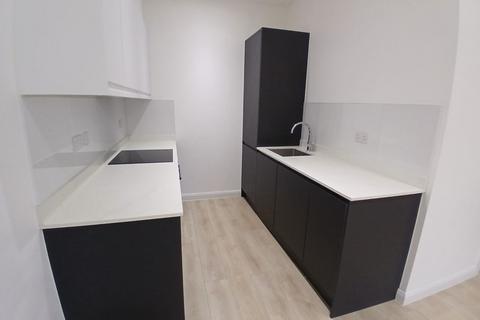 1 bedroom apartment to rent, London Road, Redhill