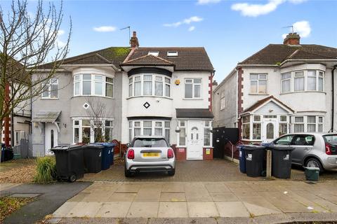 5 bedroom semi-detached house to rent, Uneeda Drive, Greenford, UB6
