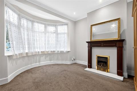 5 bedroom semi-detached house to rent, Uneeda Drive, Greenford, UB6