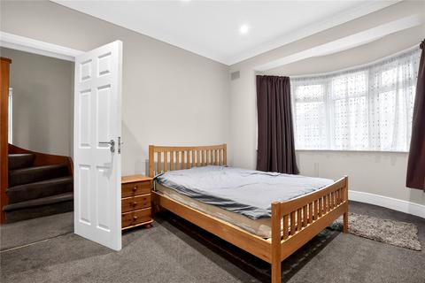 5 bedroom semi-detached house to rent, Uneeda Drive, Greenford, UB6