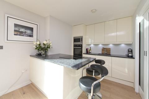 undefined, Hanover House, Vauxhall SW8