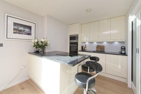 1 bedroom flat to rent, Hanover House, Vauxhall SW8
