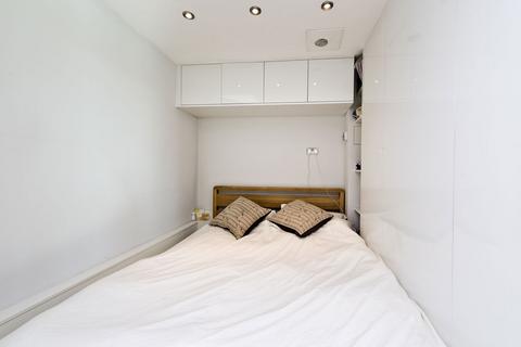 1 bedroom flat to rent, Hanover House, Vauxhall SW8