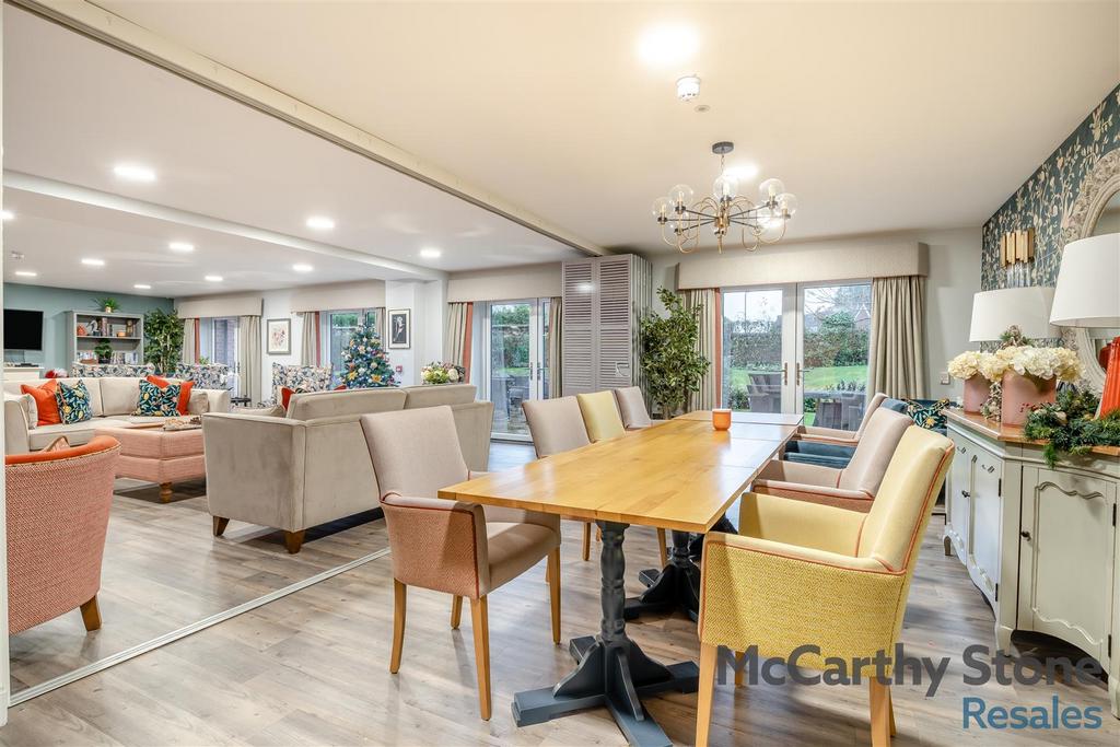 8673061-interior26.jpg