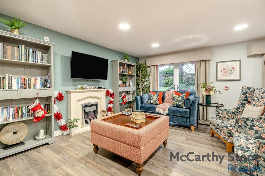 8673061-interior27.jpg