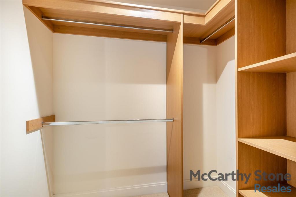 8673061-interior22.jpg