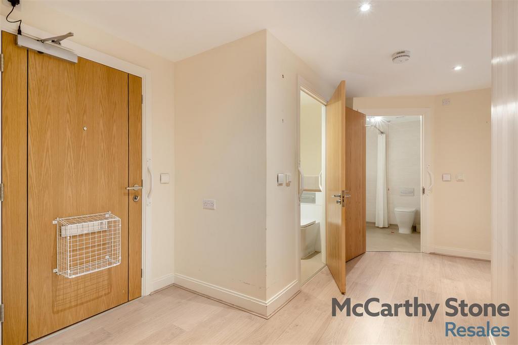 8673061-interior12.jpg
