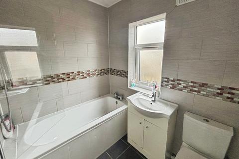 undefined, Westfield Road, Hull HU4