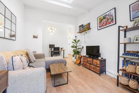 1 bedroom flat for sale, Ritherdon Road, London SW17