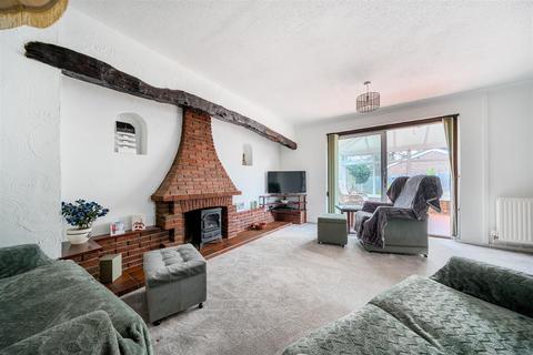 3 bedroom detached bungalow for sale, 56 White Hart Shrewsbury, SY3 7TE
