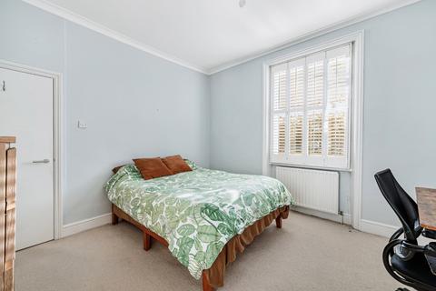 1 bedroom semi-detached house for sale, Challoner Crescent, W14