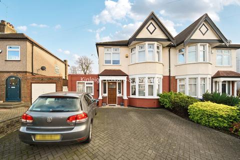 3 bedroom semi-detached house for sale, Arlington Road, London, N14