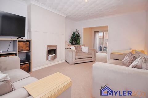 3 bedroom semi-detached house for sale, Axbridge Avenue, Sutton Leach, St Helens, WA9