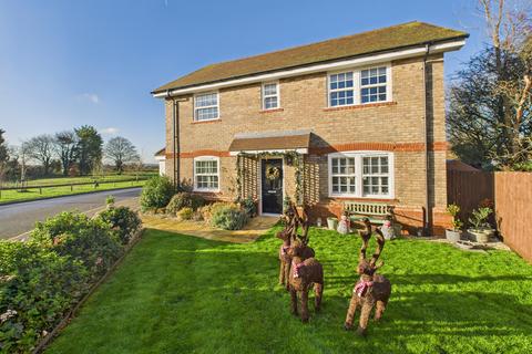 4 bedroom detached house for sale, Lummas Mead, Chinnor, Oxfordshire
