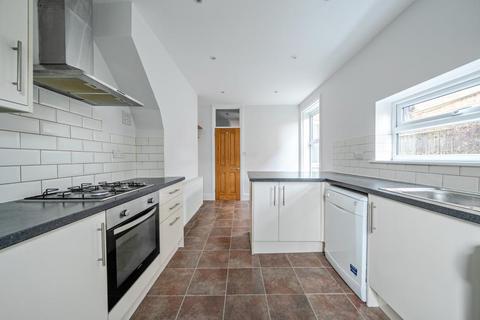 1 bedroom apartment to rent, North Road,  Richmond,  TW9