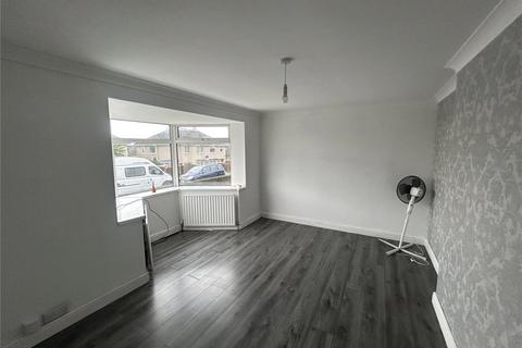 3 bedroom semi-detached house to rent, Harrogate Crescent, DE21