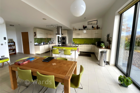 3 bedroom detached bungalow for sale, Marden Road, Staplehurst, Tonbridge, Kent