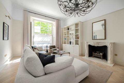 3 bedroom flat to rent, Pembridge Gardens, London, W2