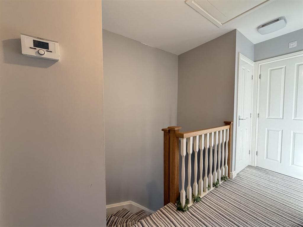 16 Stein Grove-20.jpg