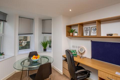 1 bedroom apartment to rent, Studio 3 The Clubhouse