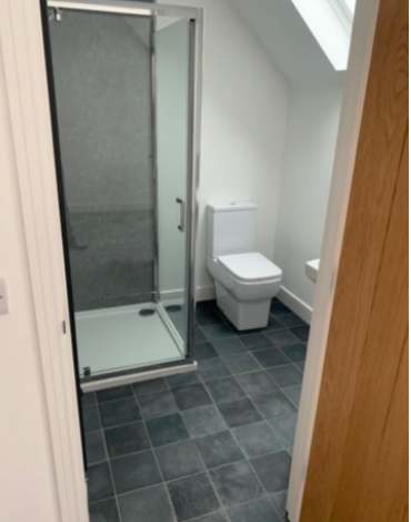 Bedroom 4 - Ensuite