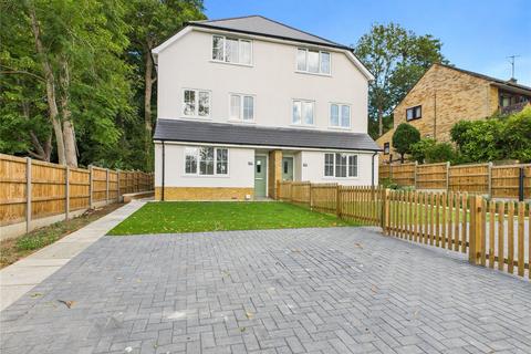 Semi detached house to rent, Brambletye Park Road, Redhill, Surrey, RH1