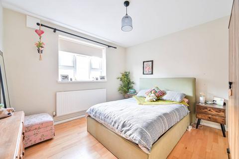 2 bedroom flat for sale, Raul Road, Peckham Rye, London, SE15