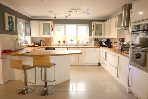 3 bedroom semi-detached house for sale, Ayebridges Avenue, Egham, Surrey, TW20