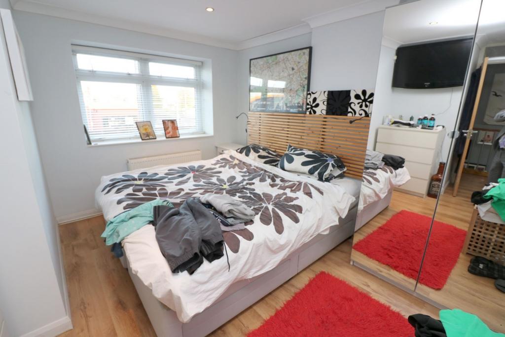 Bed 1