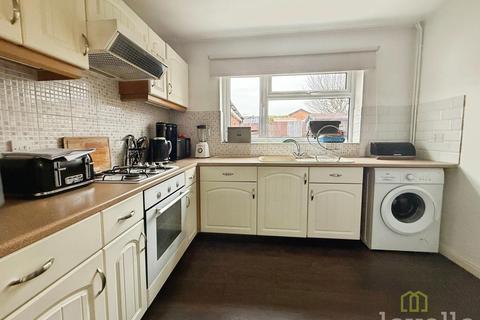 2 bedroom detached bungalow for sale, Acer Court, Lincoln LN6