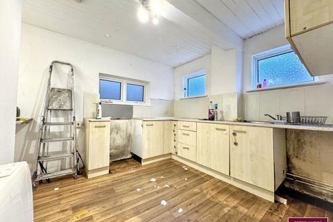 2 bedroom cottage for sale, Bryn y Felin, Dyserth LL18 6AE
