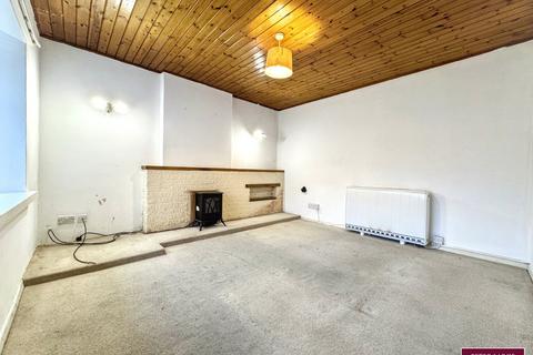 2 bedroom cottage for sale, Bryn Y Felin, Dyserth, LL18 6AE