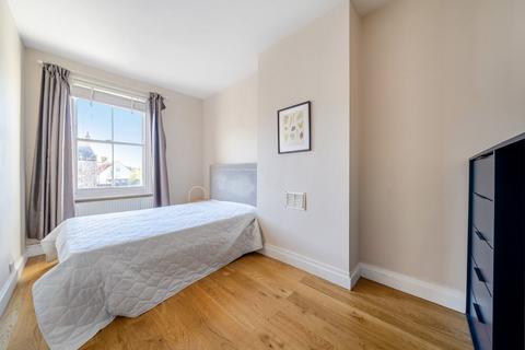 3 bedroom terraced house to rent, Hopedale Road, London, SE7