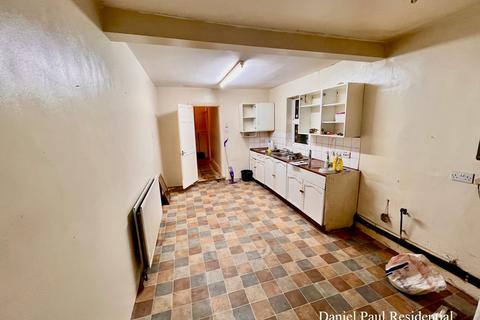 3 bedroom terraced house for sale, Connaught Road