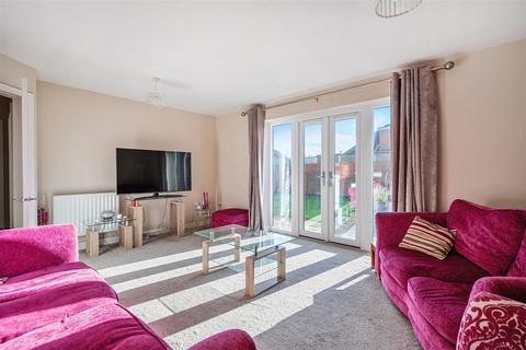 undefined, Lulworth Road, Keynsham, Bristol