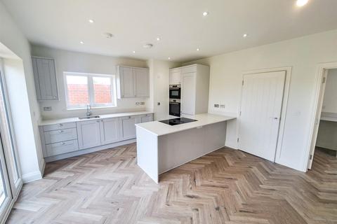 undefined, Holley Drive, Thurleigh, MK44 2FX