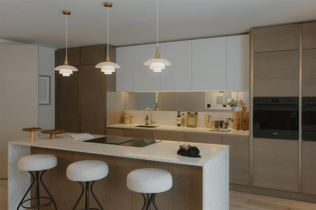 Coombe Lane Warm 110.jpg