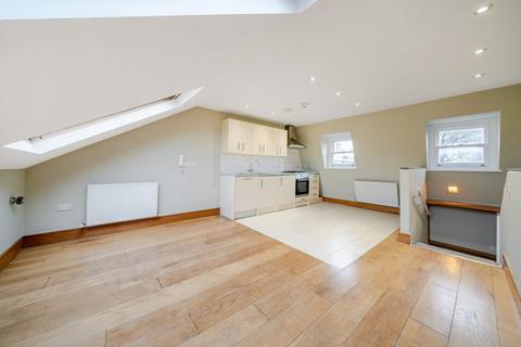 2 bedroom property for sale, Queenstown Road, Battersea, London, SW8