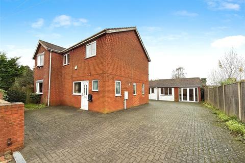 5 bedroom detached house for sale, Chapel Lane, Lincoln LN6