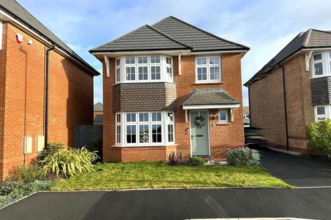 4 bedroom detached house for sale, Celandine Close, Oldham, OL4 2AY