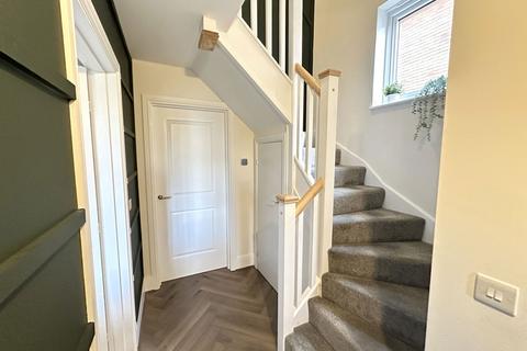undefined, 14 Celandine Close, Oldham, OL4 2AY