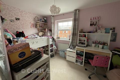3 bedroom link detached house for sale, Baileys Way, Hambrook, Chichester, West Sussex