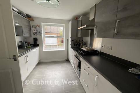 3 bedroom link detached house for sale, Baileys Way, Hambrook, Chichester, West Sussex